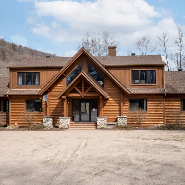 018-Papineau-Kenauk-Nature