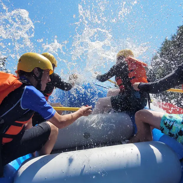 (1x2) Action Inside2