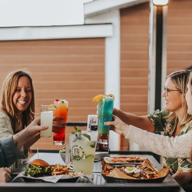 The Bar de L’Encan: A lively gathering place