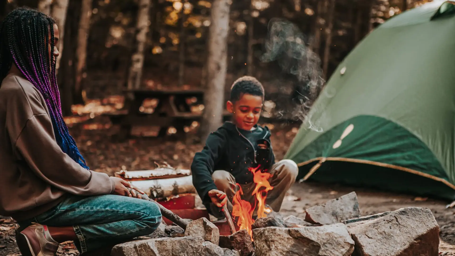 Blog Pourquoi faire du camping d’automne en Outaouais?