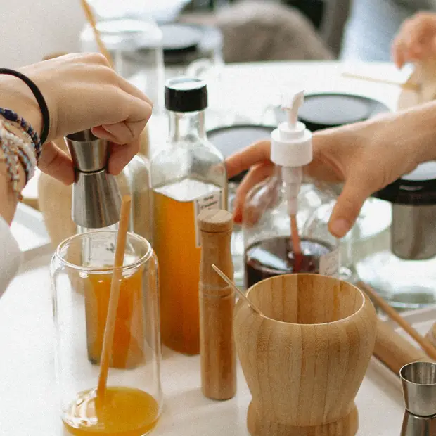 Atelier de création de thé glacé