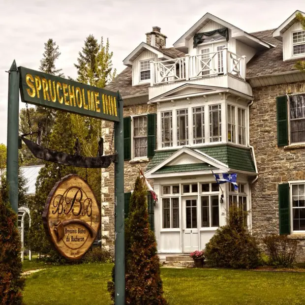 Auberge Spruceholme Inn