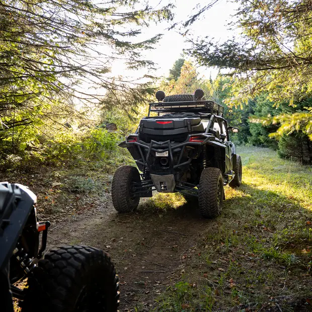 Quad en sentier