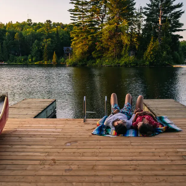 Détente au bout du quai
