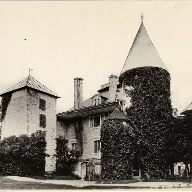 Manoir Papineau National Historic Site