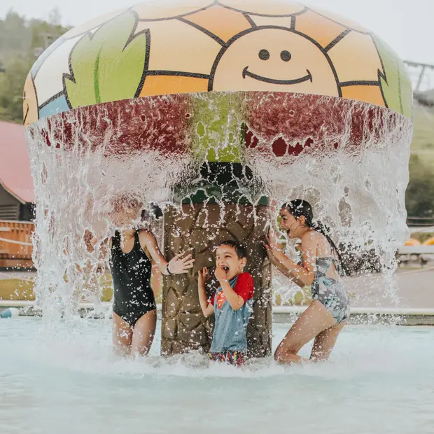 Parc aquatique Mont-Cascades
