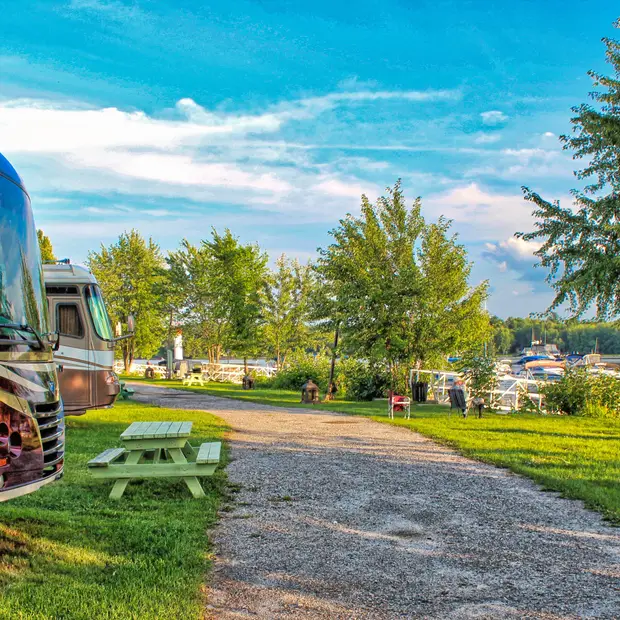 LD@ Natacha Carrières - Marina Camping Municipalité de Montebello (2)