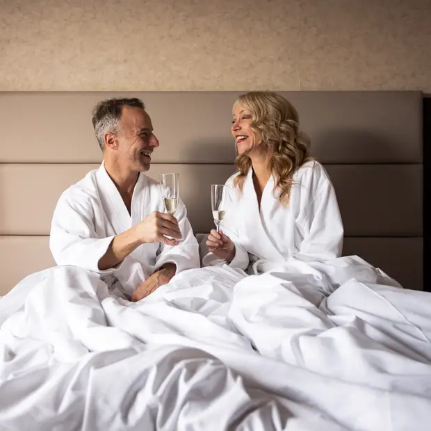 Treat yourself to a well-deserved break and enjoy a unique experience at Château Cartier.