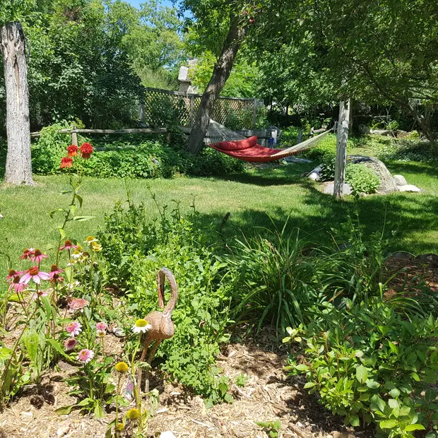 Hamac dans le jardin