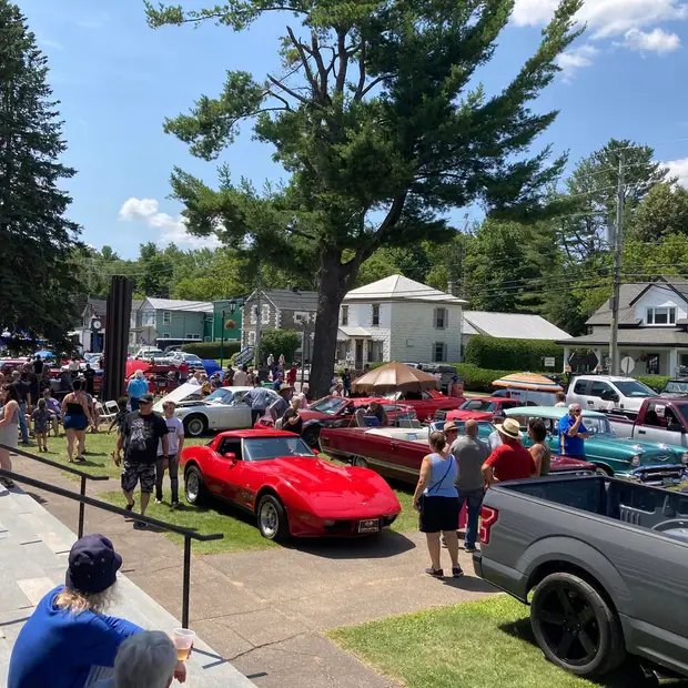 @Municipalité de Chénéville - 22e expostion d'autos de Chénéville