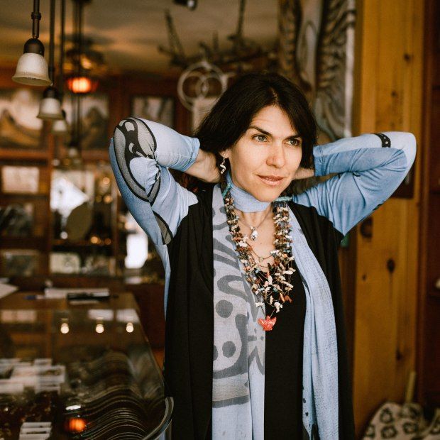 Nathalie Coutou, Khewa