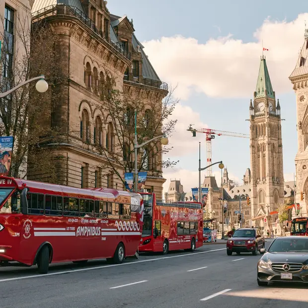 10 reasons to visit the Gatineau-Ottawa region with Lady Dive Tours