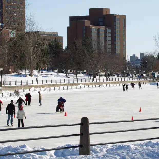Skating downtown Gatineau