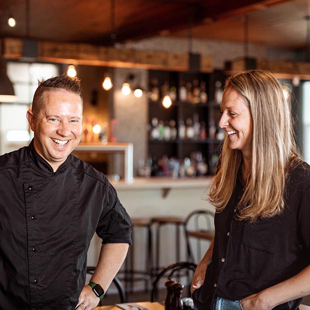 Patrick and Sophie, Café du Bistrot et Bistro Montebello