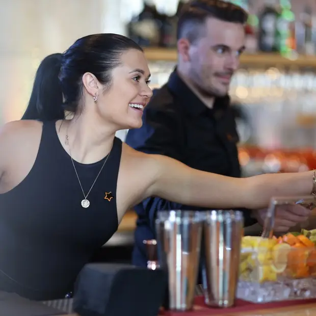 Pêle-Mêle Pub Agora (1)