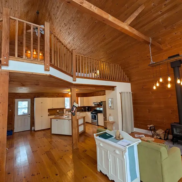 PXL_20251213_180238388