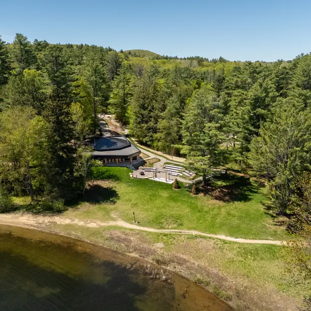 Relais du lac Philippe et amphithéâtre