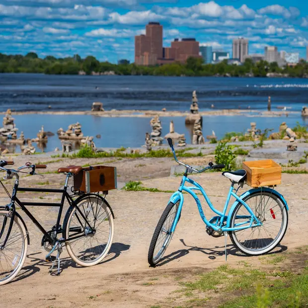Le long de la rivière des Outaouais